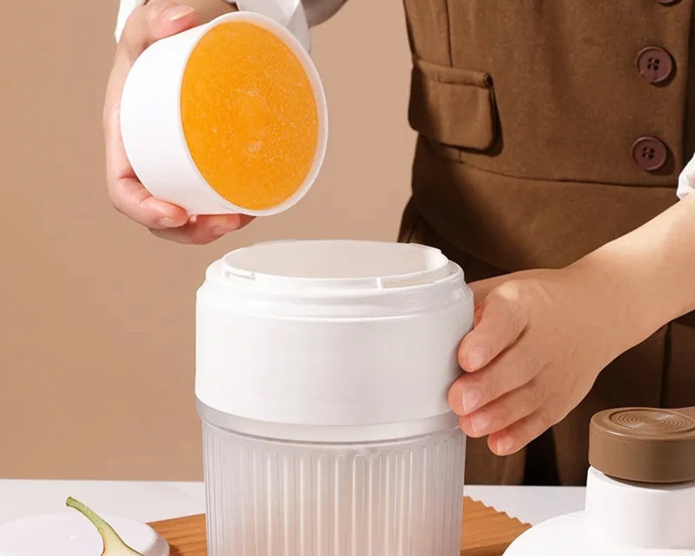 FrostyCrush - Handheld Ice Crusher